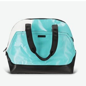 Vegan Rareform Maya Crossbody bag w/adjustable shoulder strap Teal & White